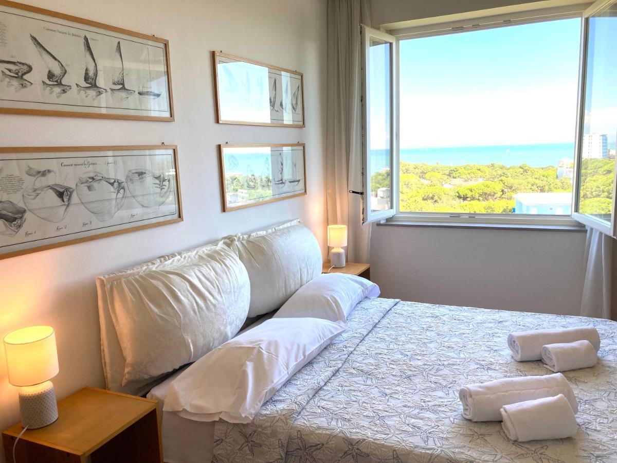 Penthouse Bellavista Lägenhet Lignano Sabbiadoro Exteriör bild