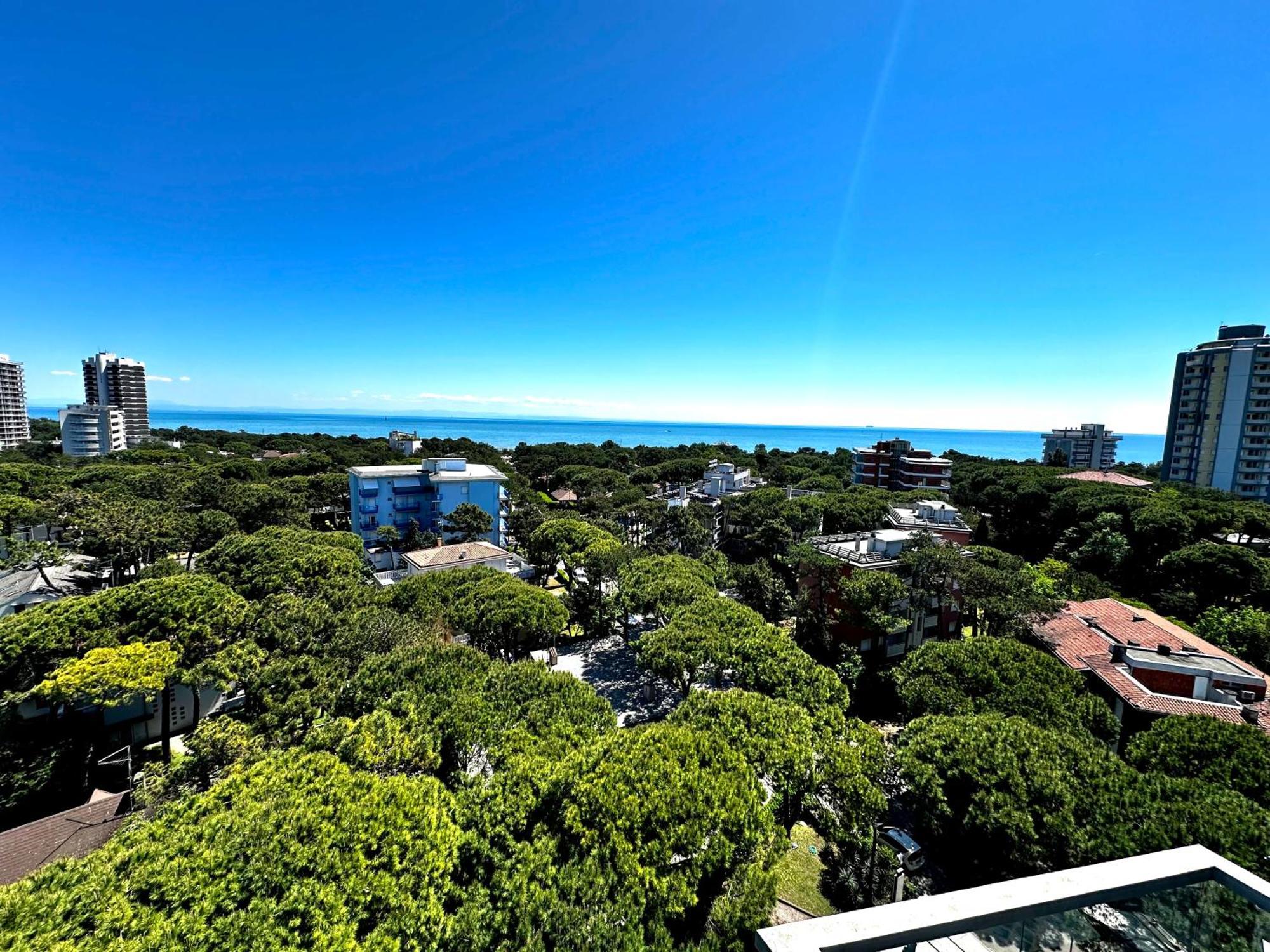 Penthouse Bellavista Lägenhet Lignano Sabbiadoro Exteriör bild